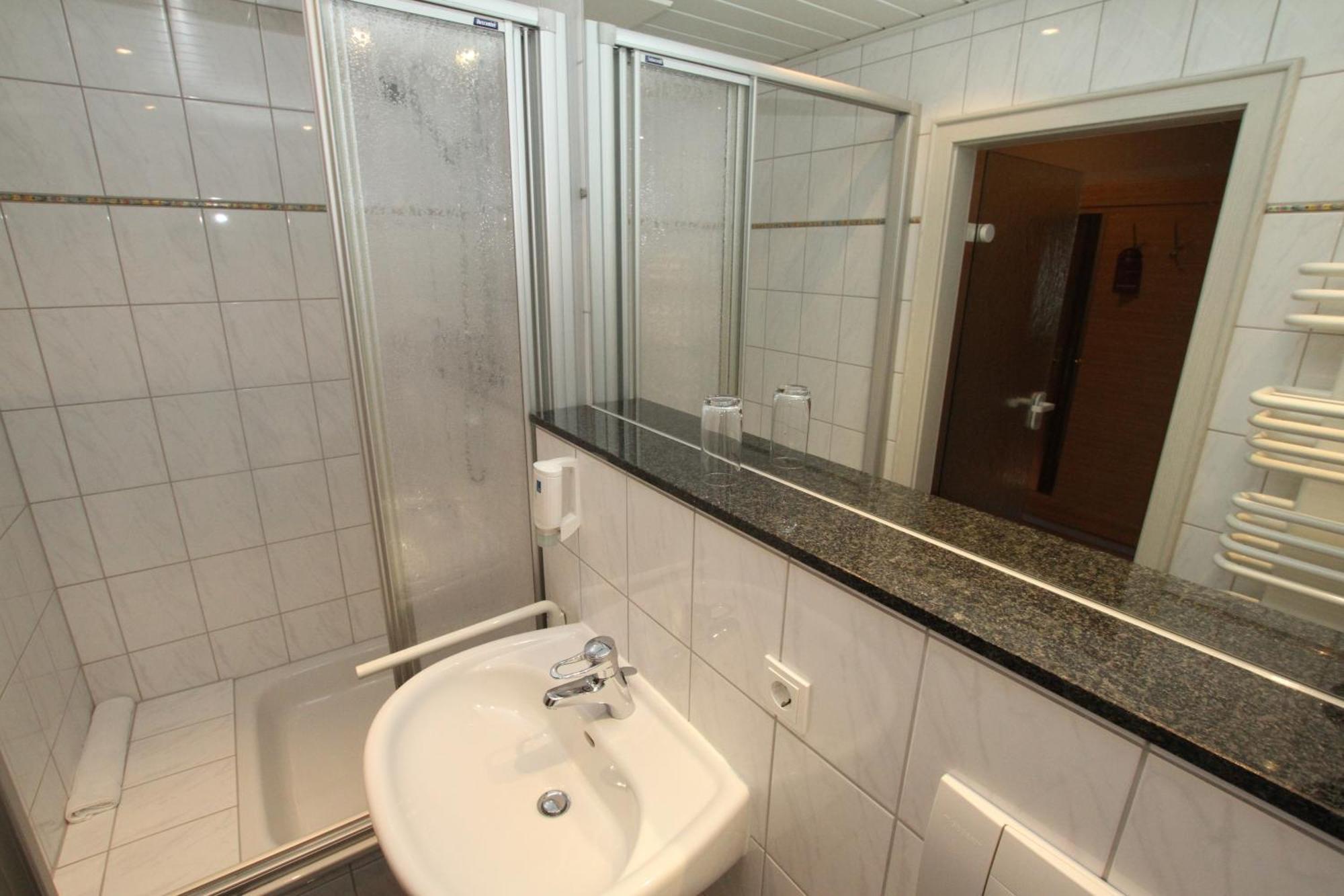 Hotel Rimberg Schmallenberg Quarto foto
